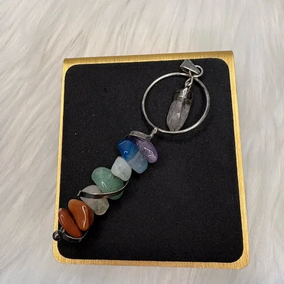 Multicolor Beaded Bracelet and Pendant Set - Picture 4 of 4